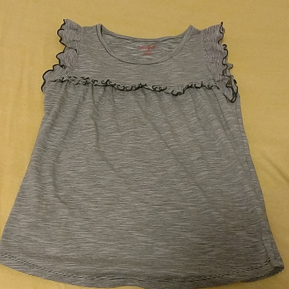 Girls ruffled tank top